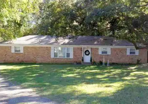 Thomas, SARALAND, AL 36571