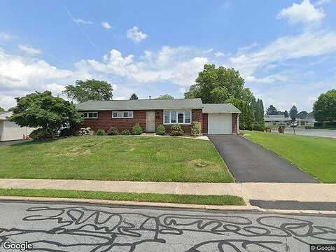 Hampshire, WHITEHALL, PA 18052