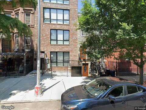 Hart, BROOKLYN, NY 11206