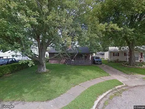 Court, EATON, OH 45320