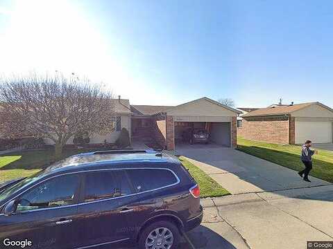 Villa Pointe, WARREN, MI 48088