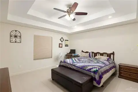 40Th, EDINBURG, TX 78541