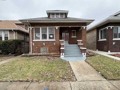 N Massasoit Avenue, Chicago, IL 60651