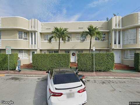 Michigan, MIAMI BEACH, FL 33139
