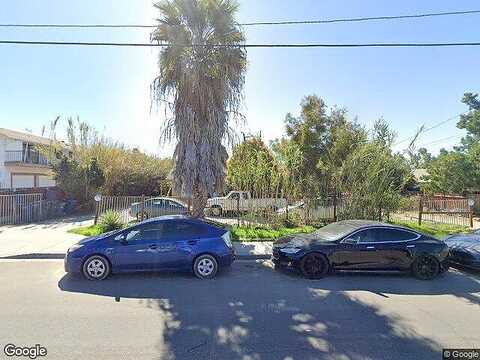 15Th, ESCONDIDO, CA 92025