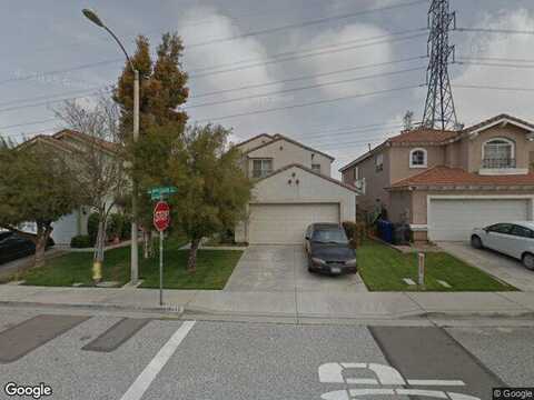 Apple Gate Drive, Fontana, CA 92337