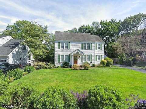 The Promenade, GLEN HEAD, NY 11545