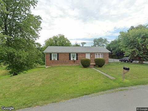 Broad, WINCHESTER, VA 22602