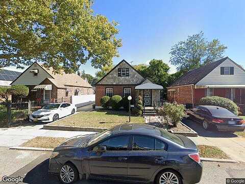 Fonda, SAINT ALBANS, NY 11412