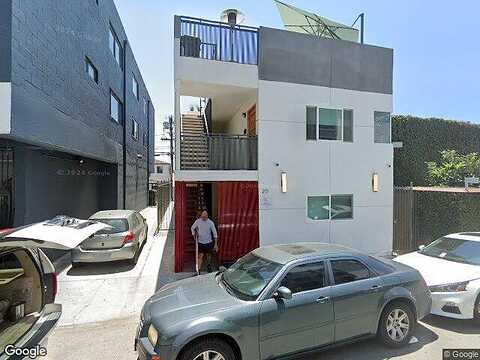17Th, VENICE, CA 90291