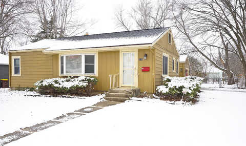 Sharon, ROCKFORD, IL 61103