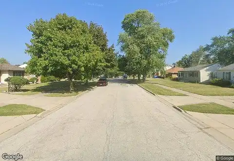 Pearsall, WAUKEGAN, IL 60085