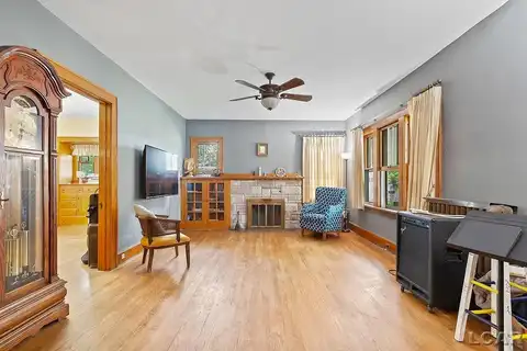 Clinton, ADRIAN, MI 49221