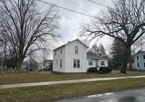 Market, CENTREVILLE, MI 49032