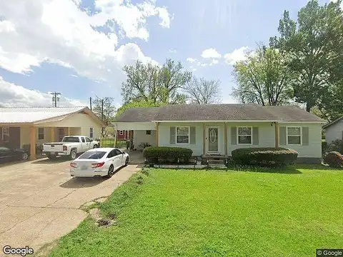 Eighth, YAZOO CITY, MS 39194