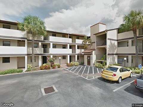 Harbor Blvd Apt 220, PORT CHARLOTTE, FL 33952