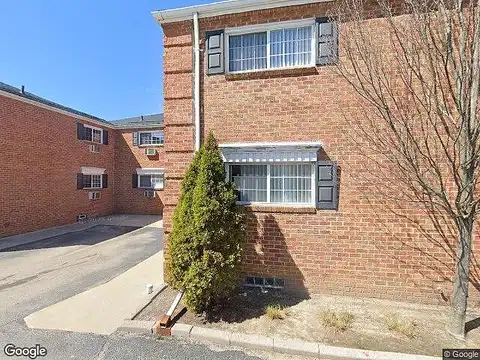 Torquay, ROYAL OAK, MI 48073