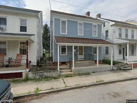 Locust, HANOVER, PA 17331