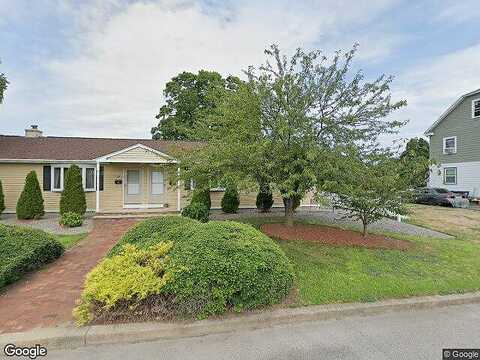 Holly, CRANSTON, RI 02910