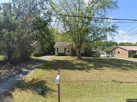 Ann, CLARKSVILLE, TN 37040