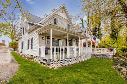 Marsh, SAINT JOSEPH, MI 49085