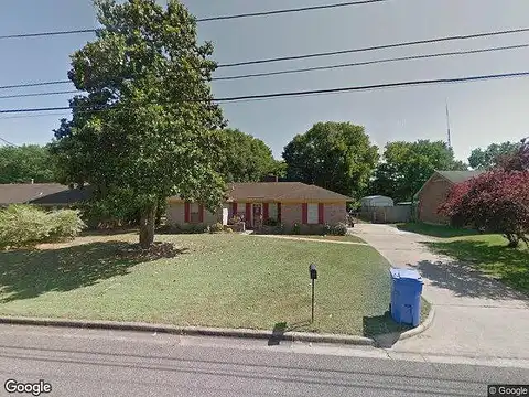 Angela, PRATTVILLE, AL 36066