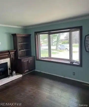 Ridgefield, WARREN, MI 48088