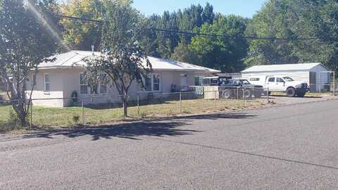 1St, MERRILL, OR 97633