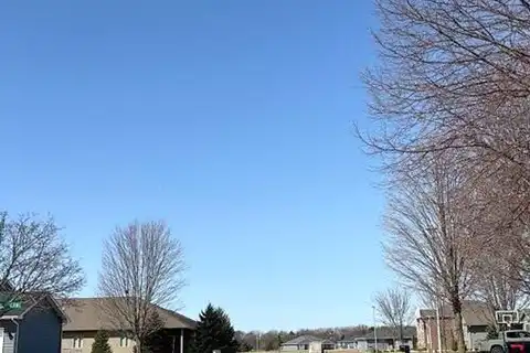 Sumac, MASON CITY, IA 50401