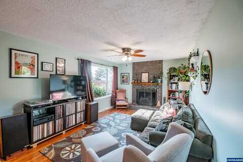 Clay, ALBANY, OR 97322