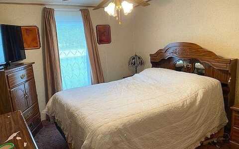 Donovan, LAKE CITY, FL 32024