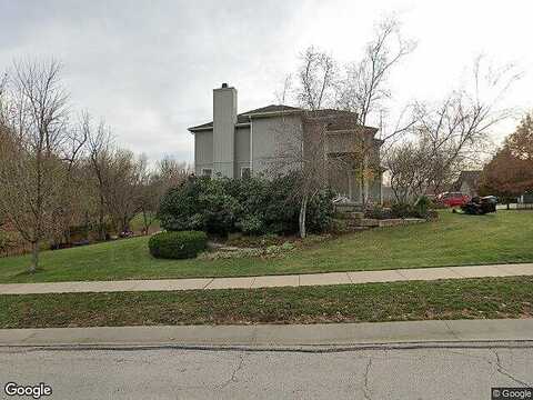 Grove, SHAWNEE, KS 66226