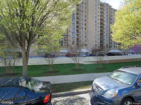 Four Mile Run, ARLINGTON, VA 22204