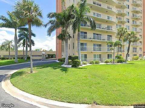 Brittany, SAINT PETERSBURG, FL 33715