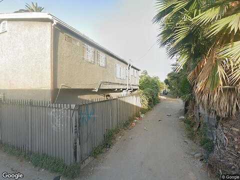 81St, LOS ANGELES, CA 90044