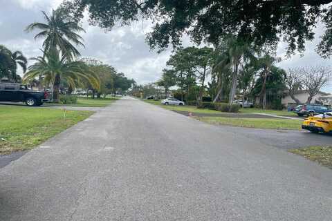 Arthur, HOLLYWOOD, FL 33021