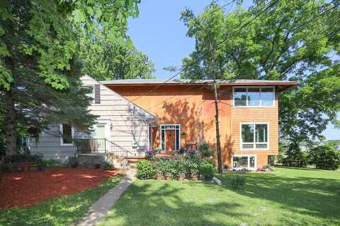 Club, EXCELSIOR, MN 55331