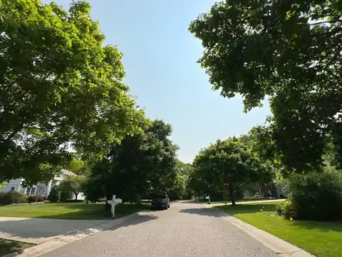 Leyland, LAKE ORION, MI 48362
