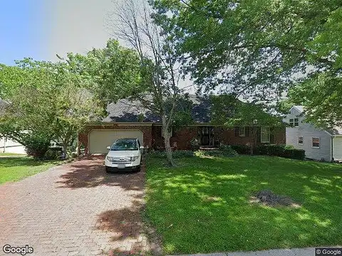Lakeshore, RAYTOWN, MO 64133