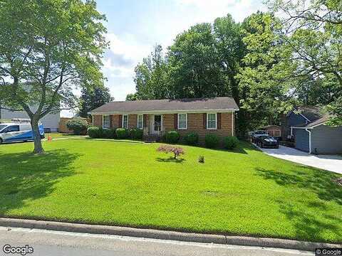 Woodlake, GREENSBORO, NC 27406