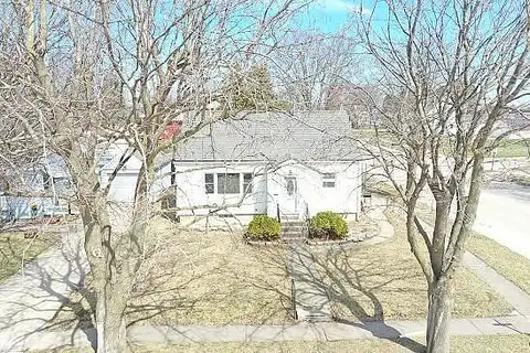 Gillette, CRESCO, IA 52136