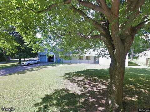 Parkway, LANSING, MI 48910