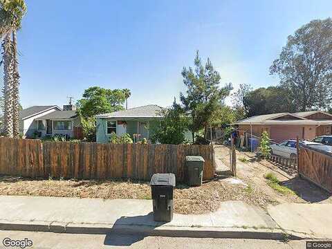 3Rd, HANFORD, CA 93230
