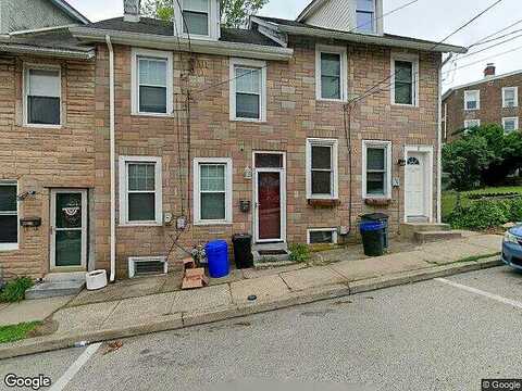 Elizabeth, CONSHOHOCKEN, PA 19428
