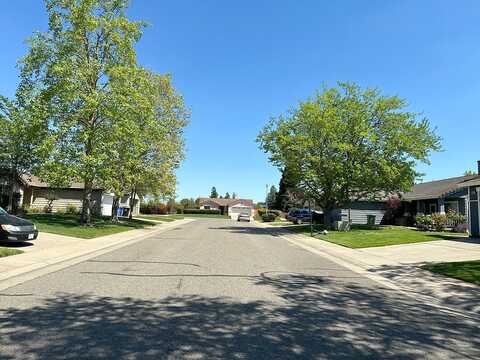 Periwinkle, ELK GROVE, CA 95624