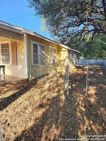 Olive, SAN ANTONIO, TX 78210