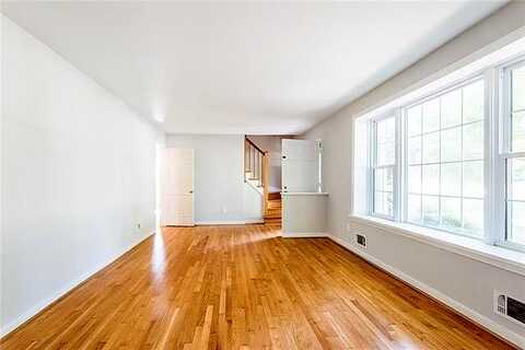 Creekside, HENRICO, VA 23238