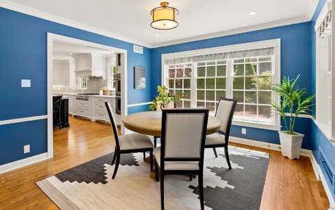 Lake, MILWAUKEE, WI 53217