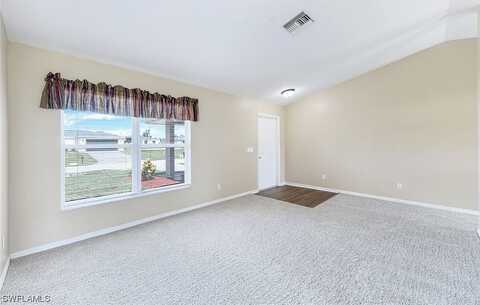 4Th, CAPE CORAL, FL 33993