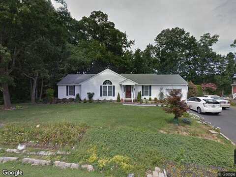Youhill, TAPPAHANNOCK, VA 22560